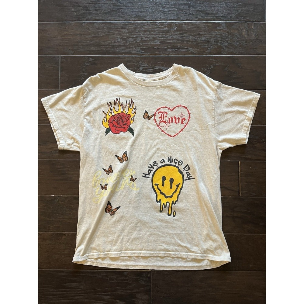 PacSun Mens Graphic T-Shirt Medium Oatmeal Melting Smiley Rose I Need Space Tee